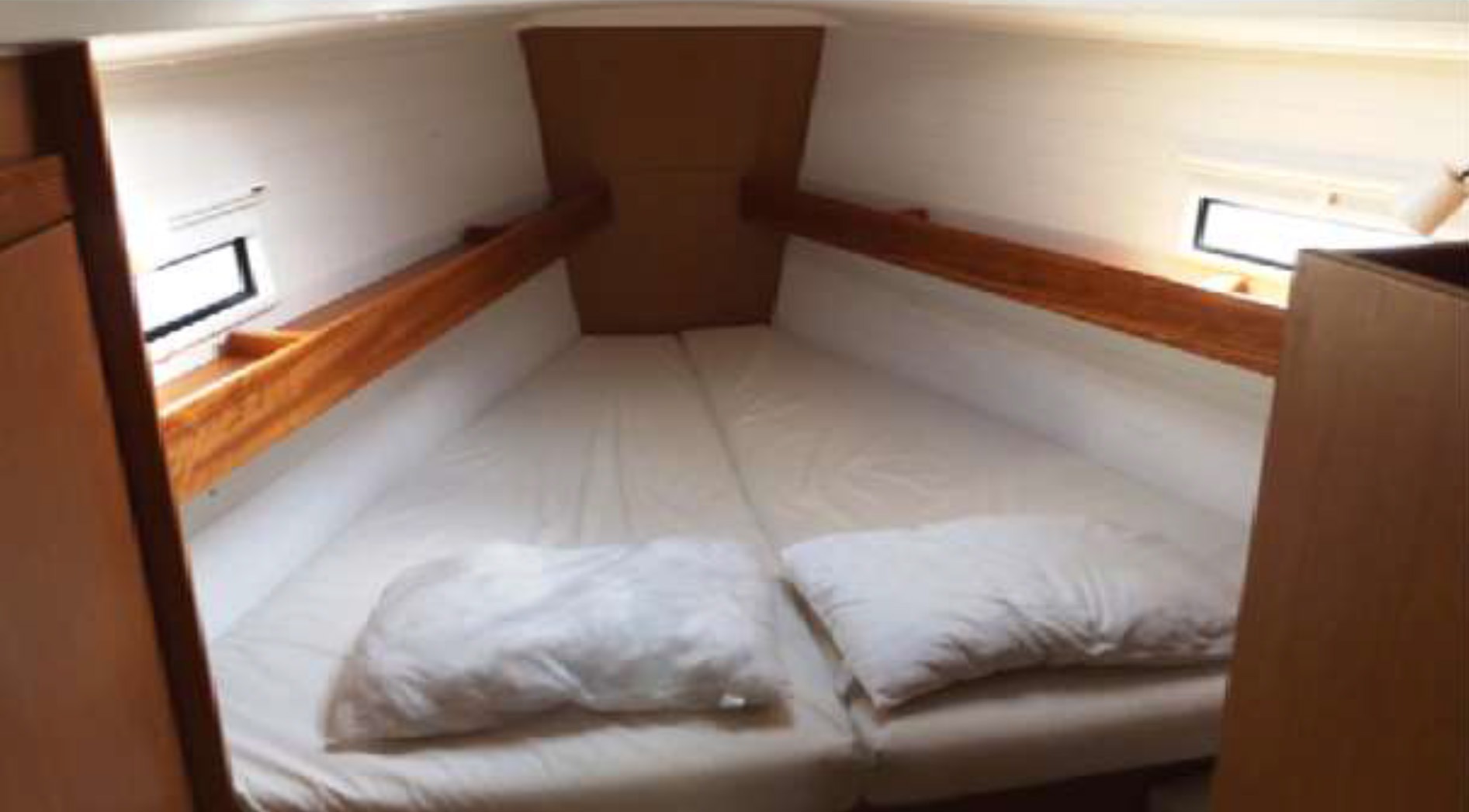 Bavaria Cruiser 36 (3 cab.) — photo 14