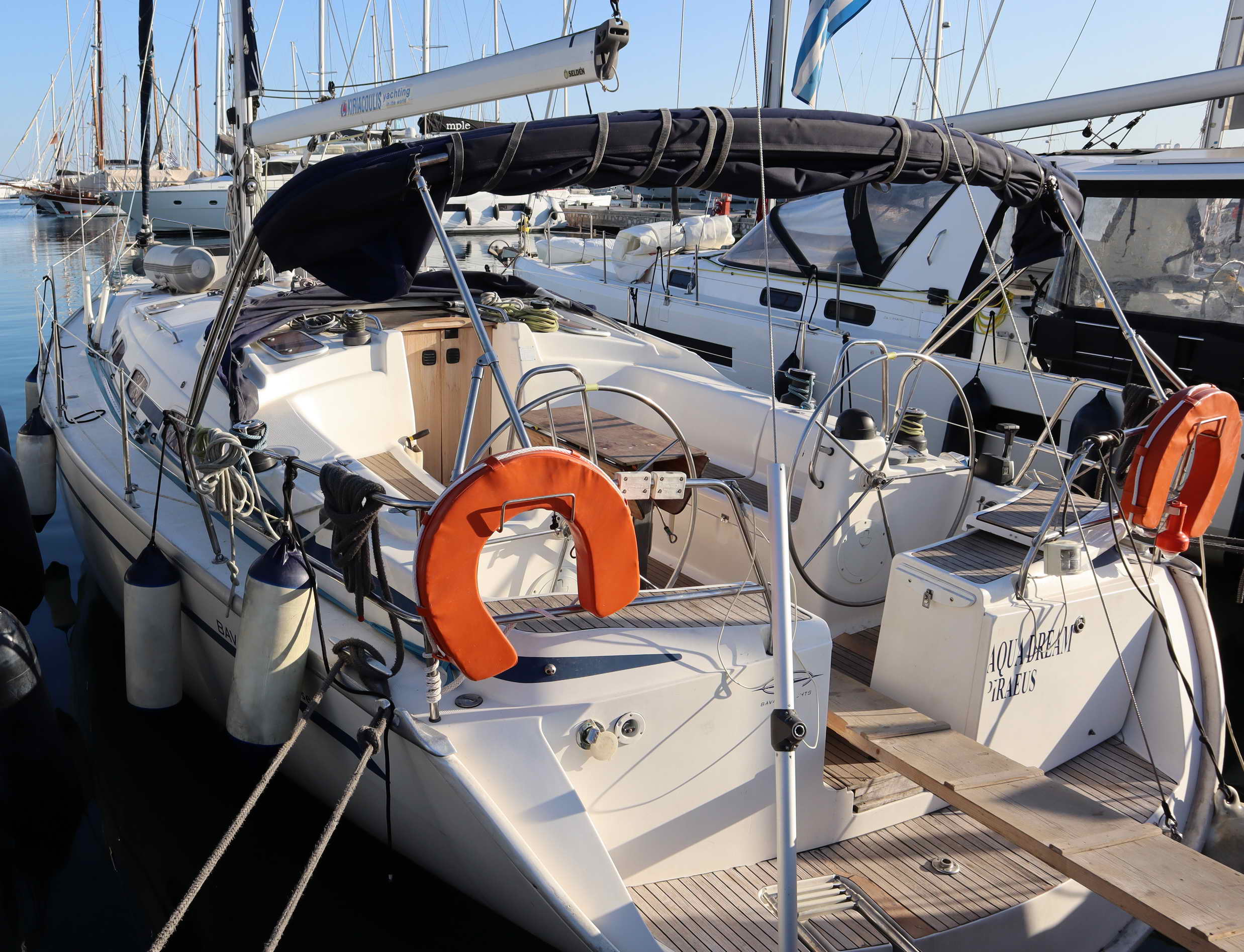 Bavaria 43 Cruiser (3 cab.) — photo 7