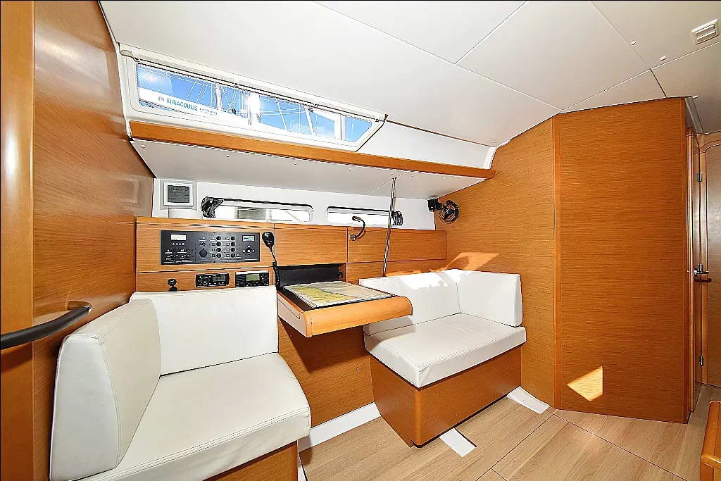 Sun Odyssey 449 (4 cab.) — photo 4