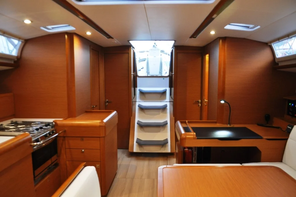 Sun Odyssey 519 (Ekaterina)  - 3