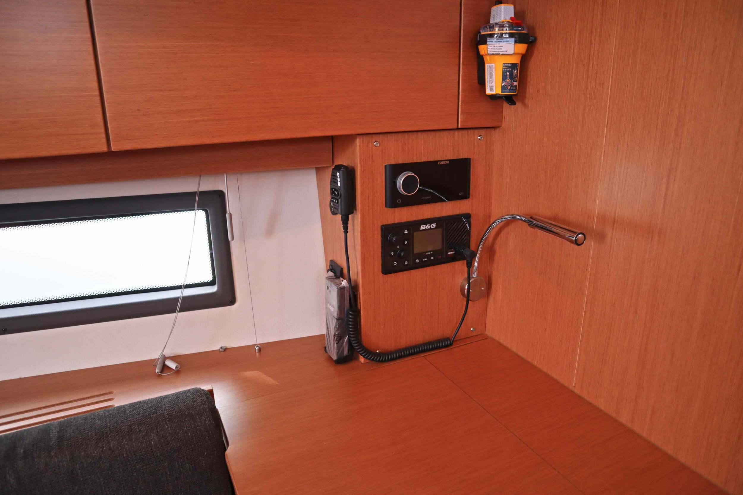 Bavaria C42 (3 cab.) — photo 21