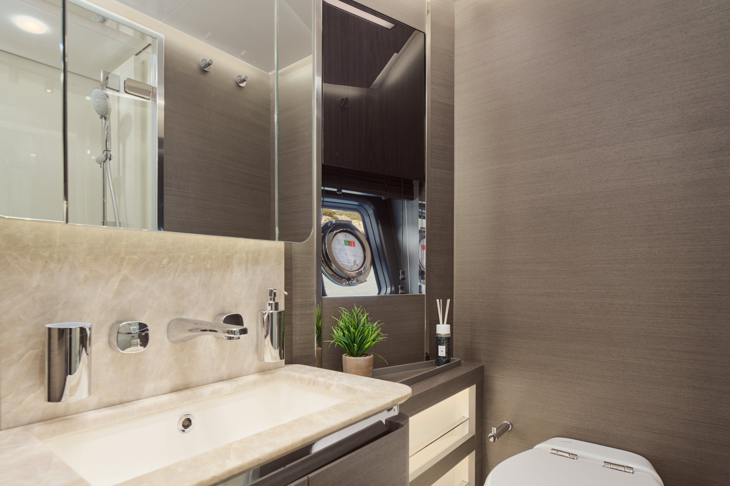 Azimut S8 — photo 6