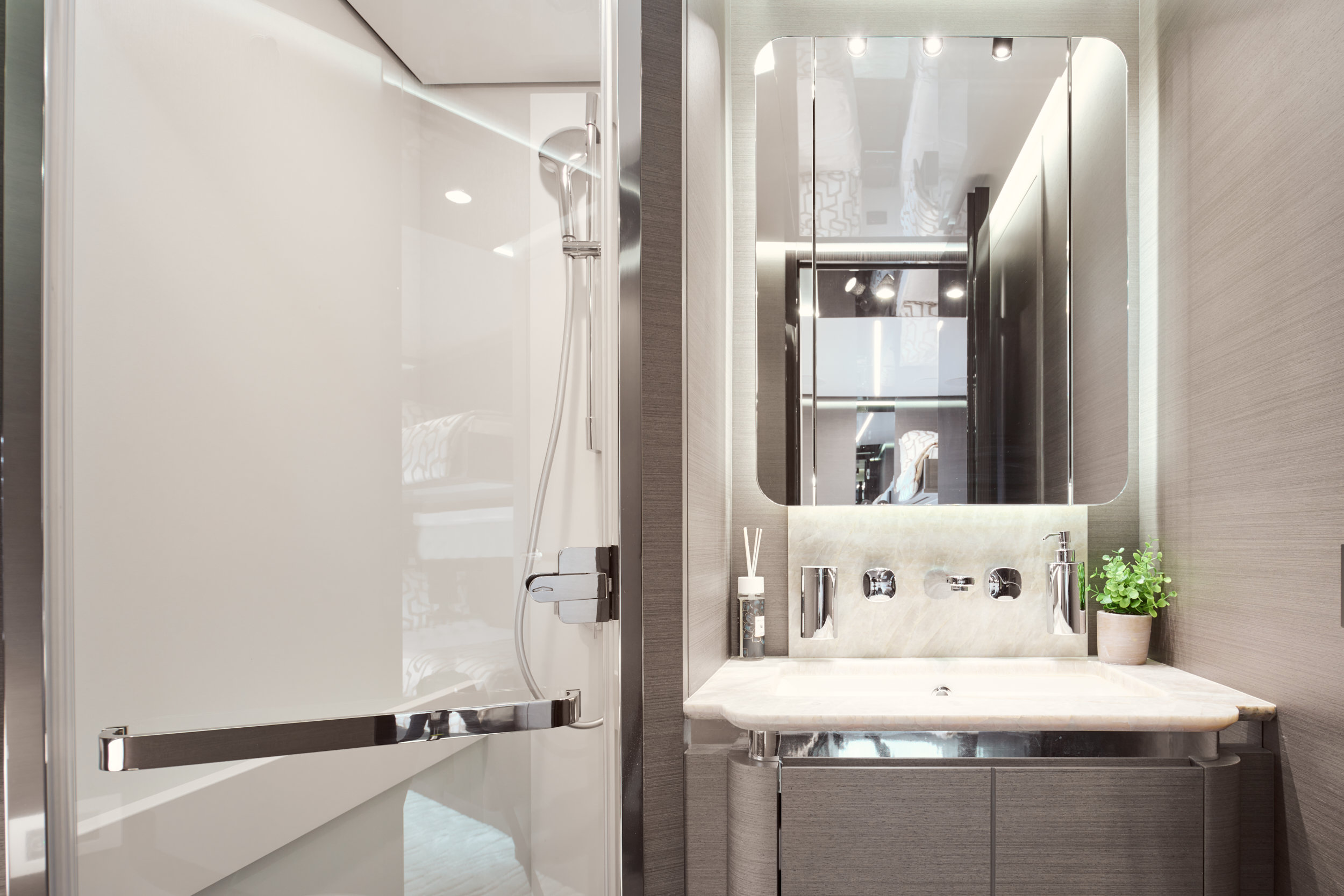 Azimut S8 — photo 4