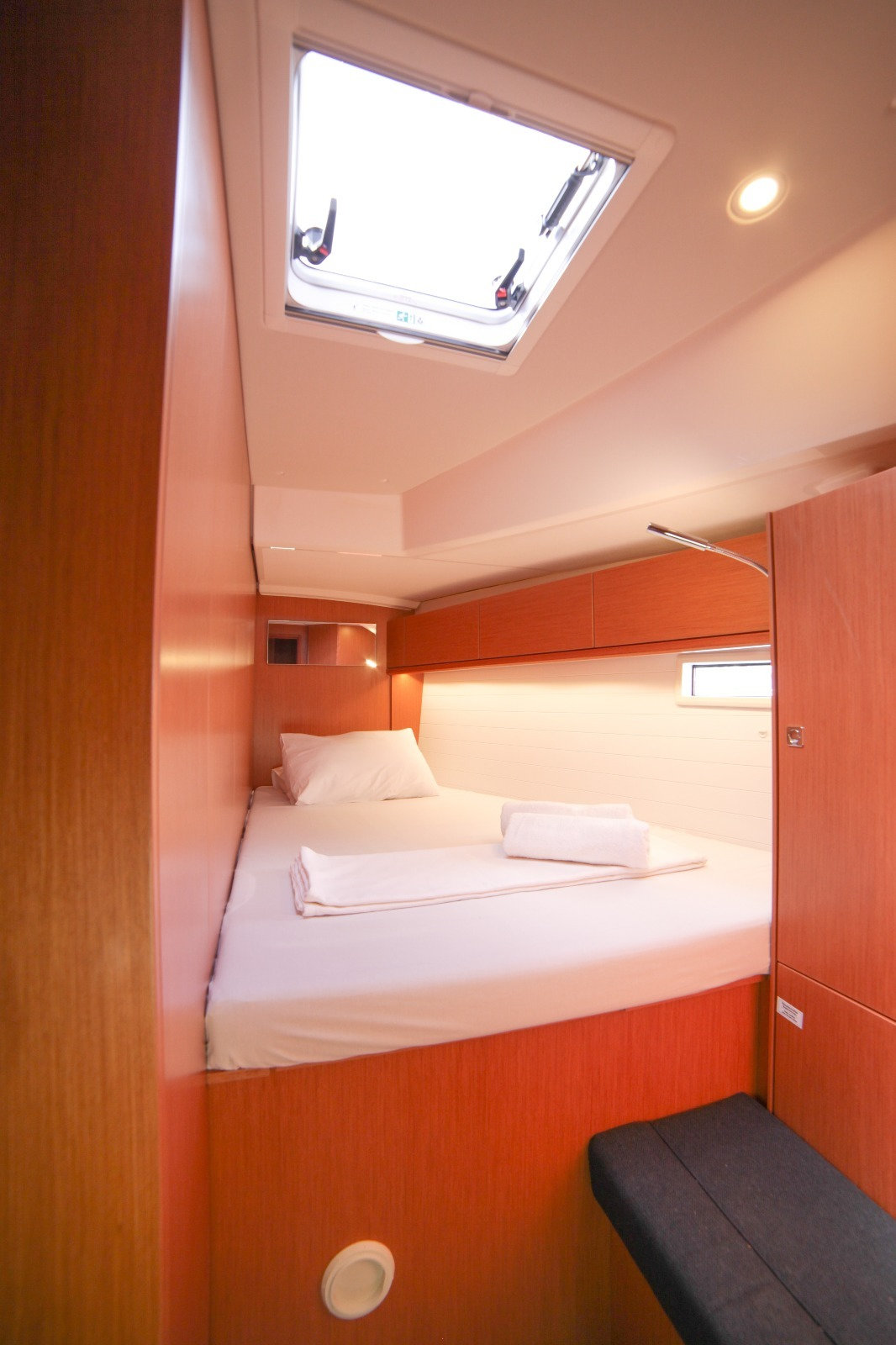 Bavaria Cruiser 46 — photo 2
