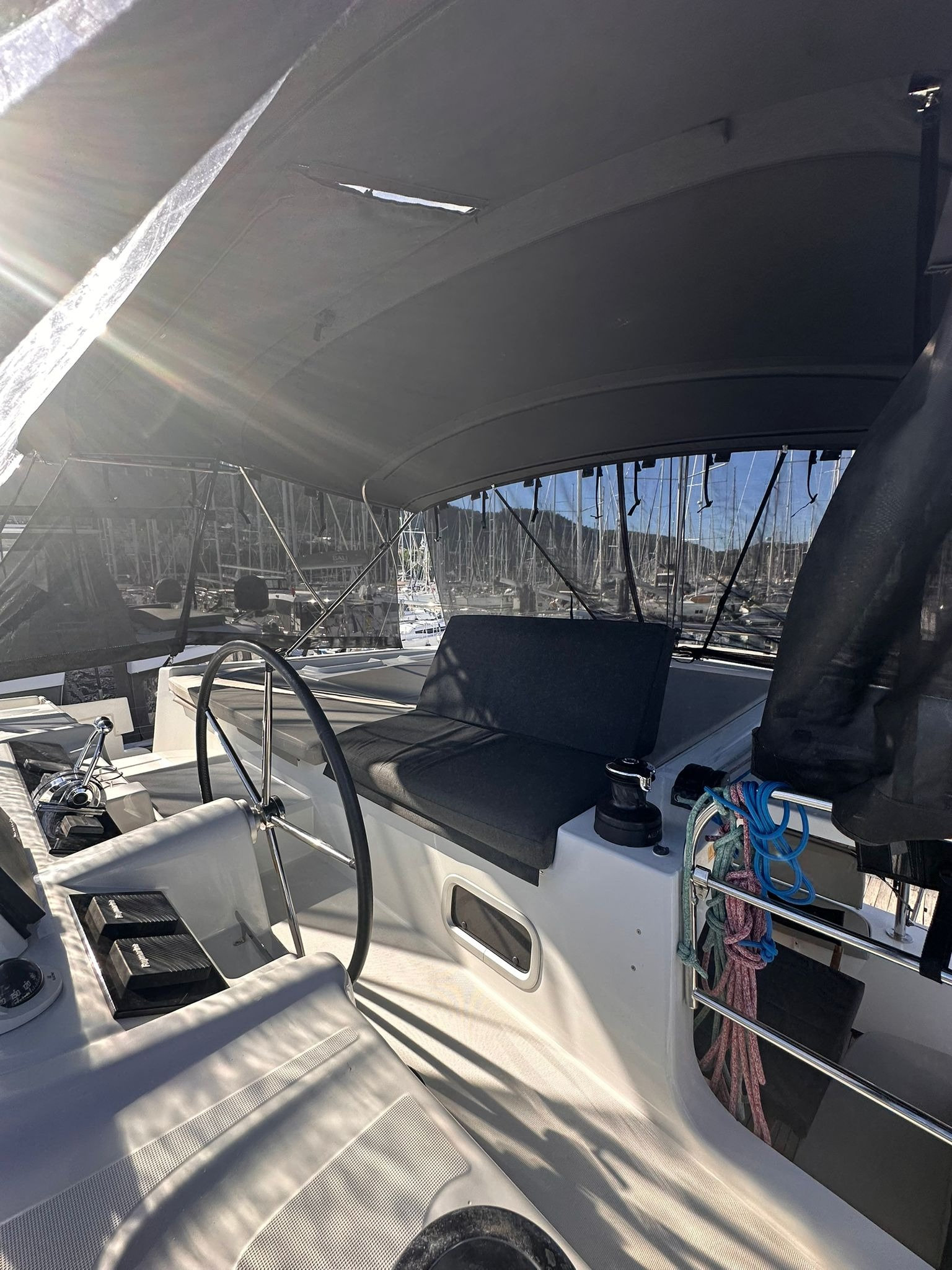 Lagoon 46 — photo 9