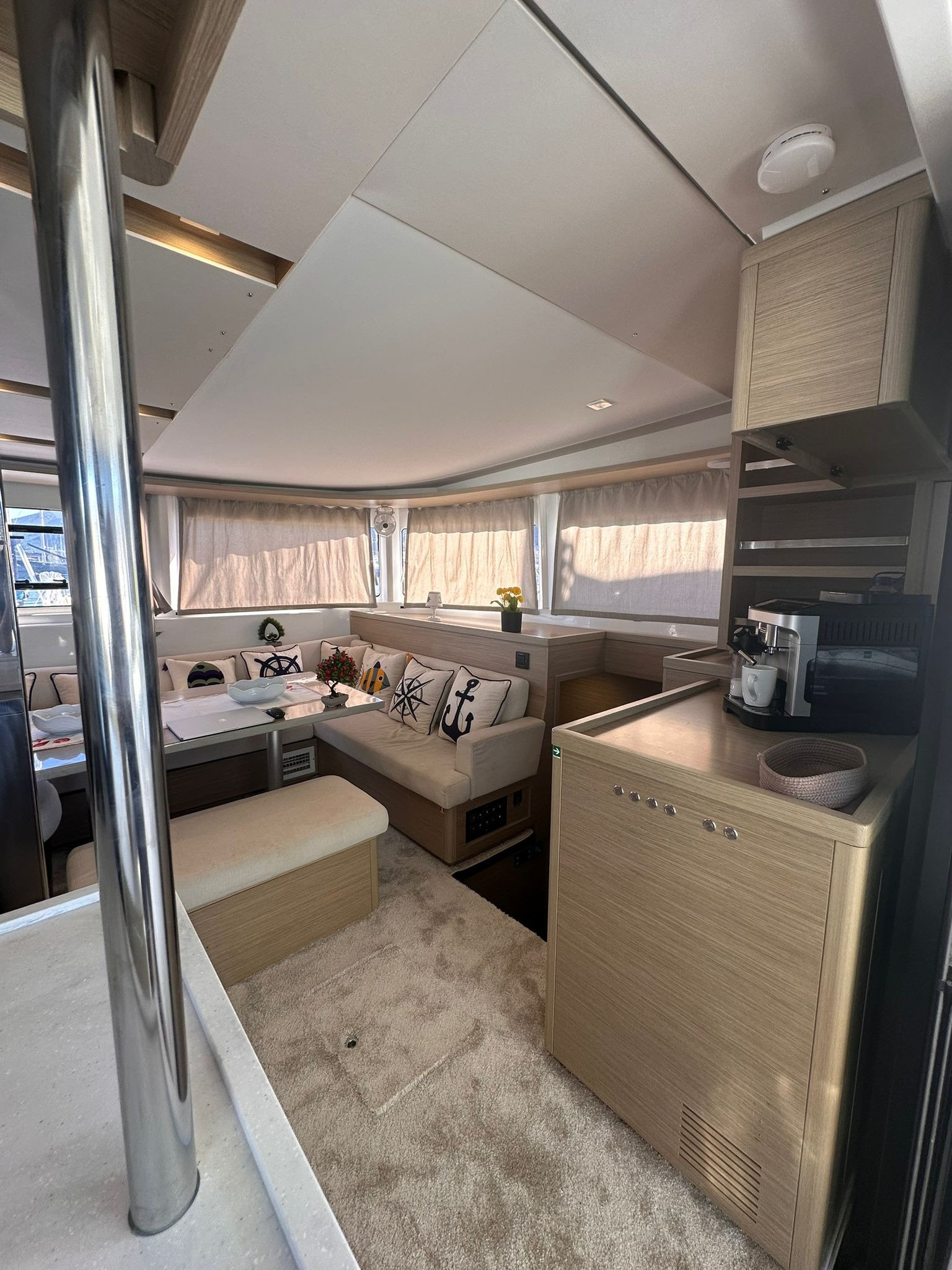 Lagoon 46 — photo 20