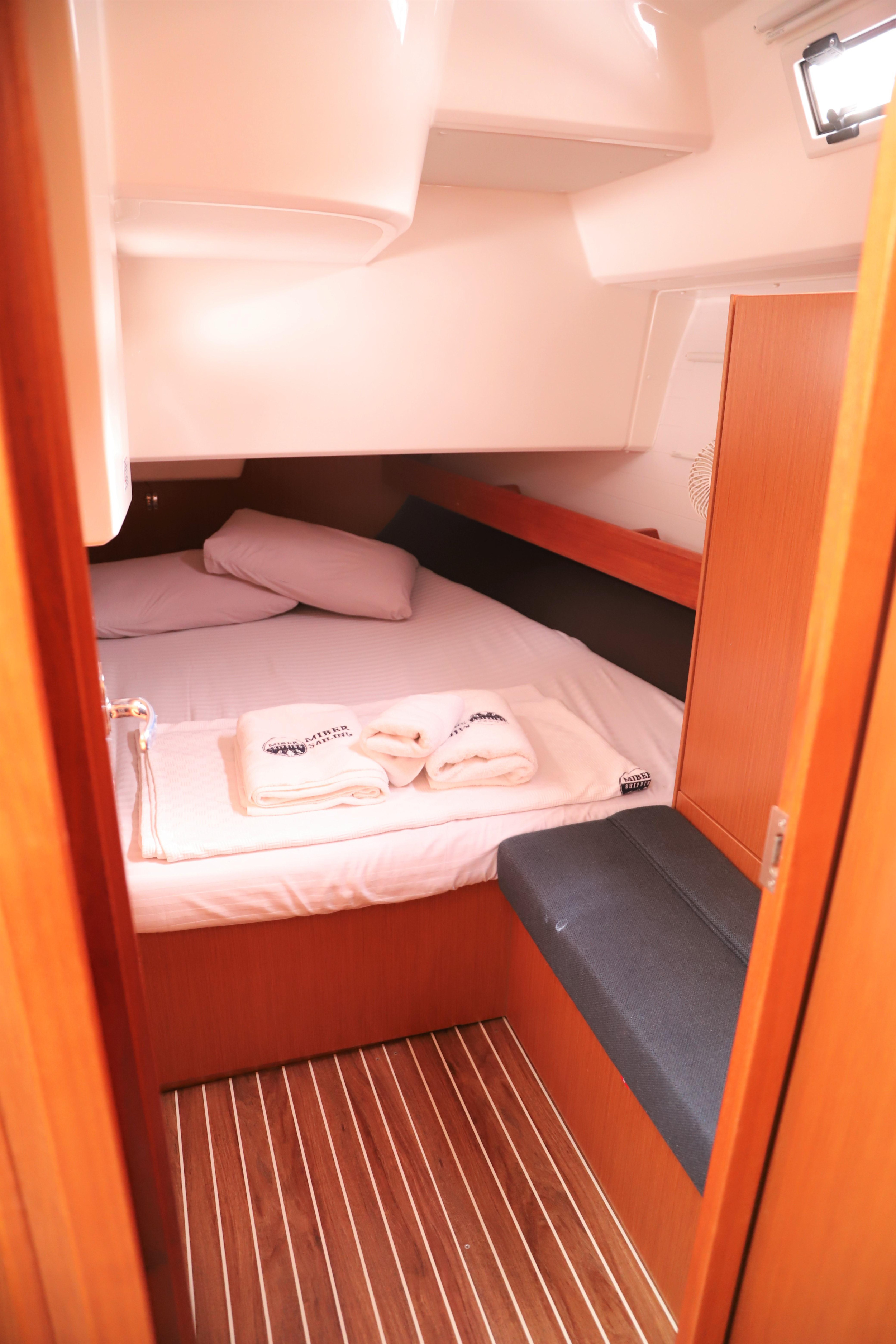 Bavaria Cruiser 41 — photo 6