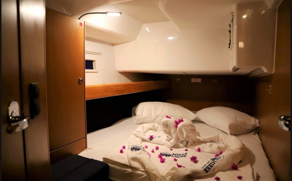 Bavaria Cruiser 46 — photo 4