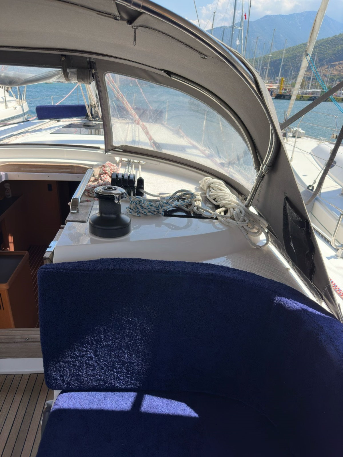 Bavaria Cruiser 46 — photo 11