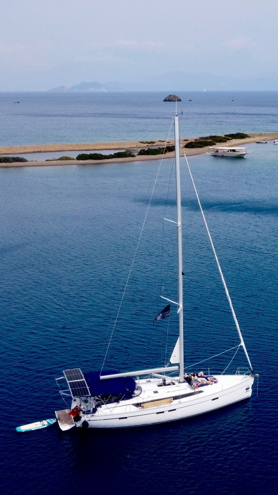 Bavaria Cruiser 46 — photo 23