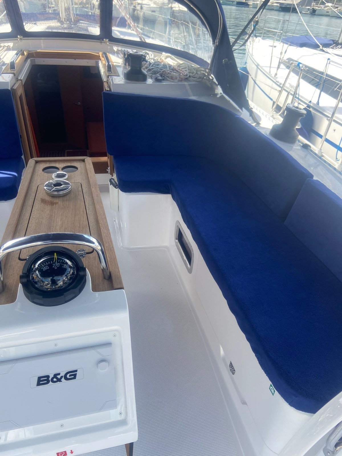 Bavaria Cruiser 46 — photo 3