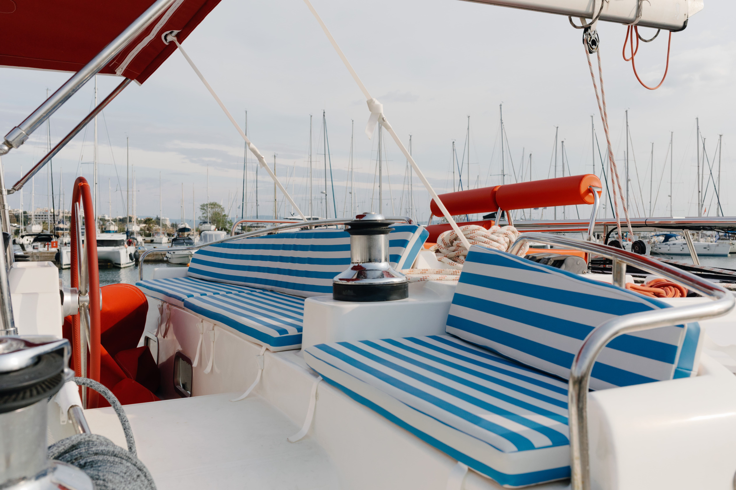 Lagoon 440 — photo 4