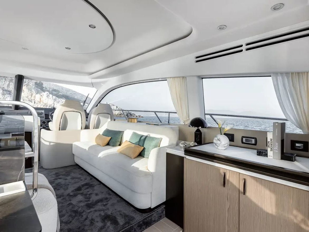Azimut 53 Fly — photo 8