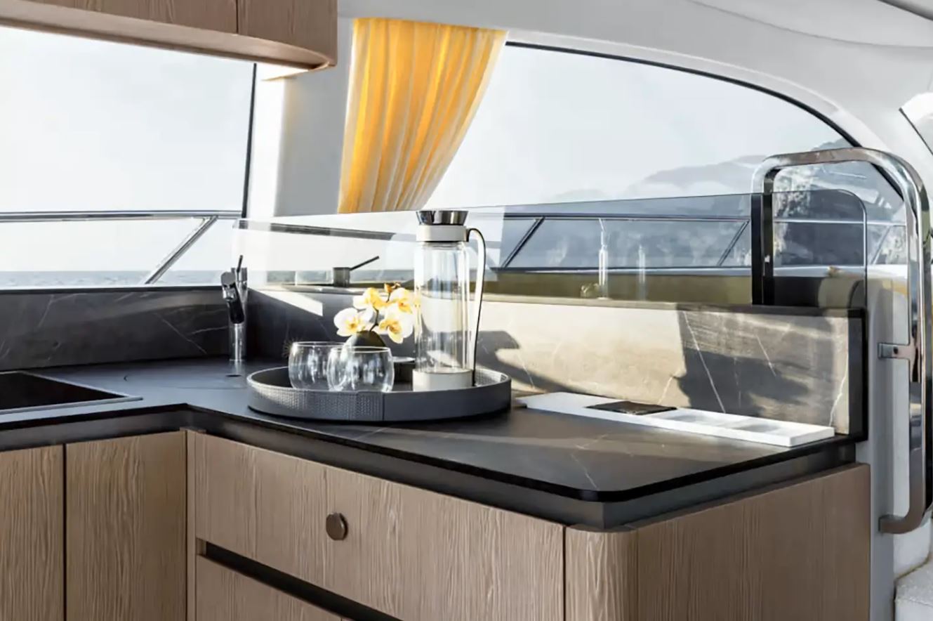 Azimut 53 Fly — photo 14