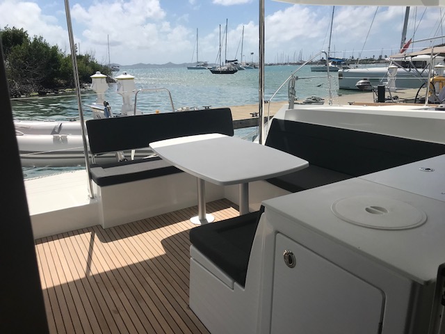 Lagoon 450 Fly — photo 18