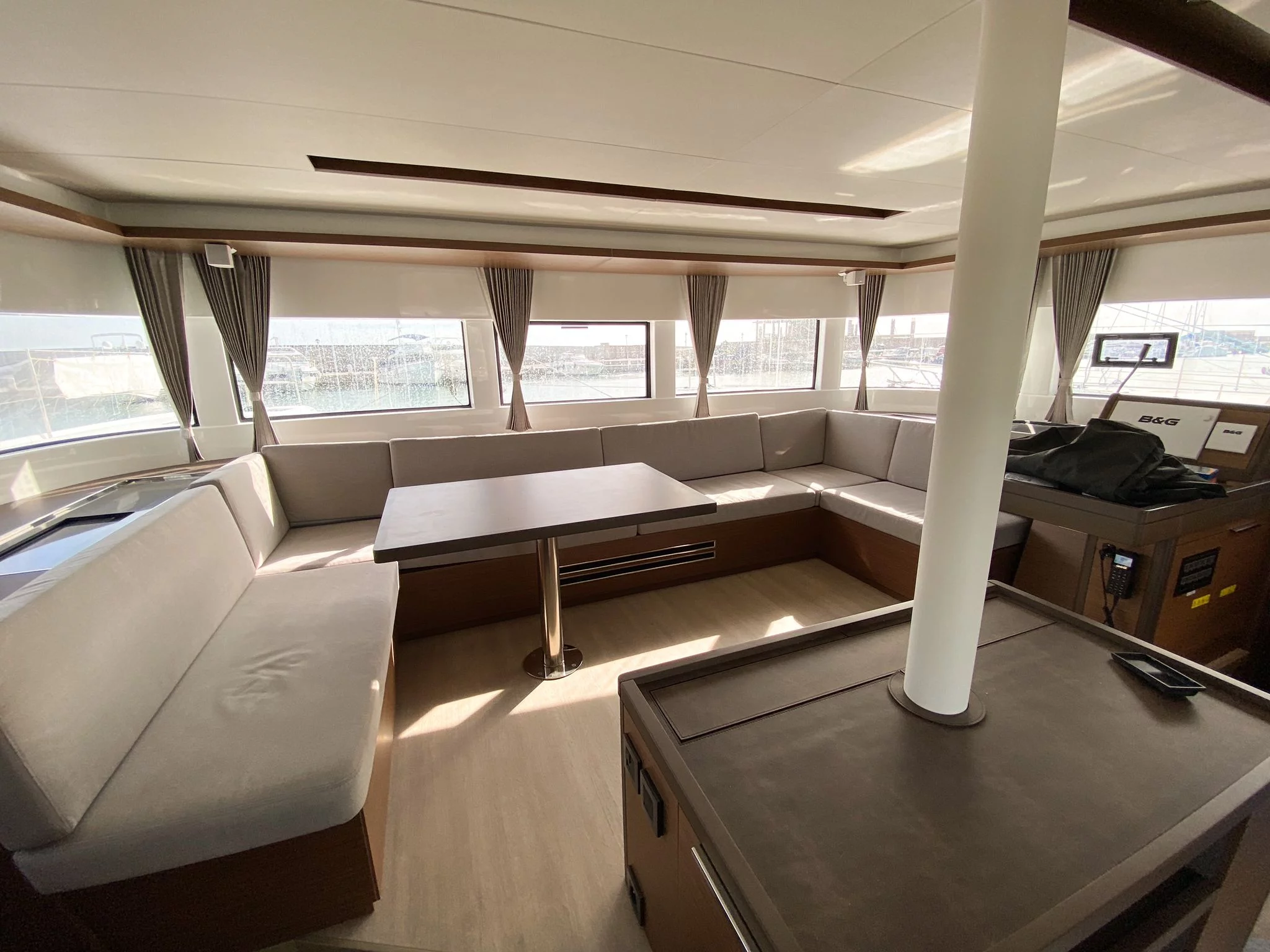 Lagoon 50 (Titti) Interior image - 2