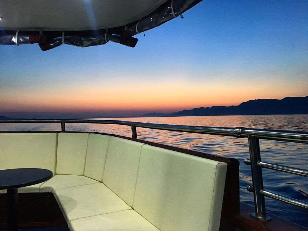 Motoryacht — photo 6