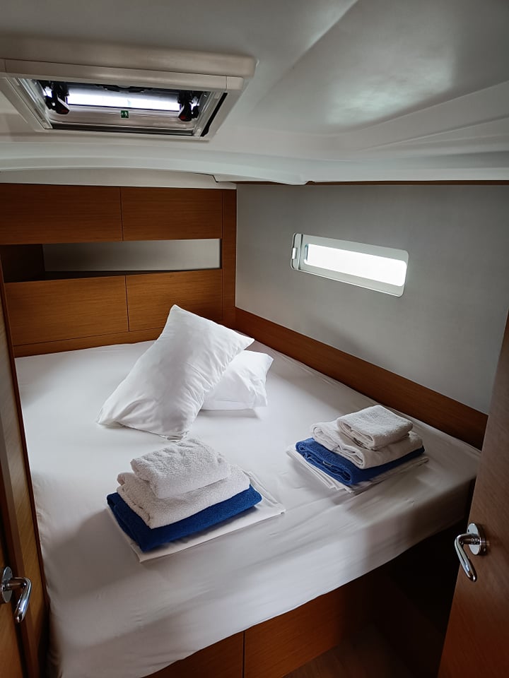 Photo #2 - Sun Odyssey 410 (Nerea) in Loutraki - 21164