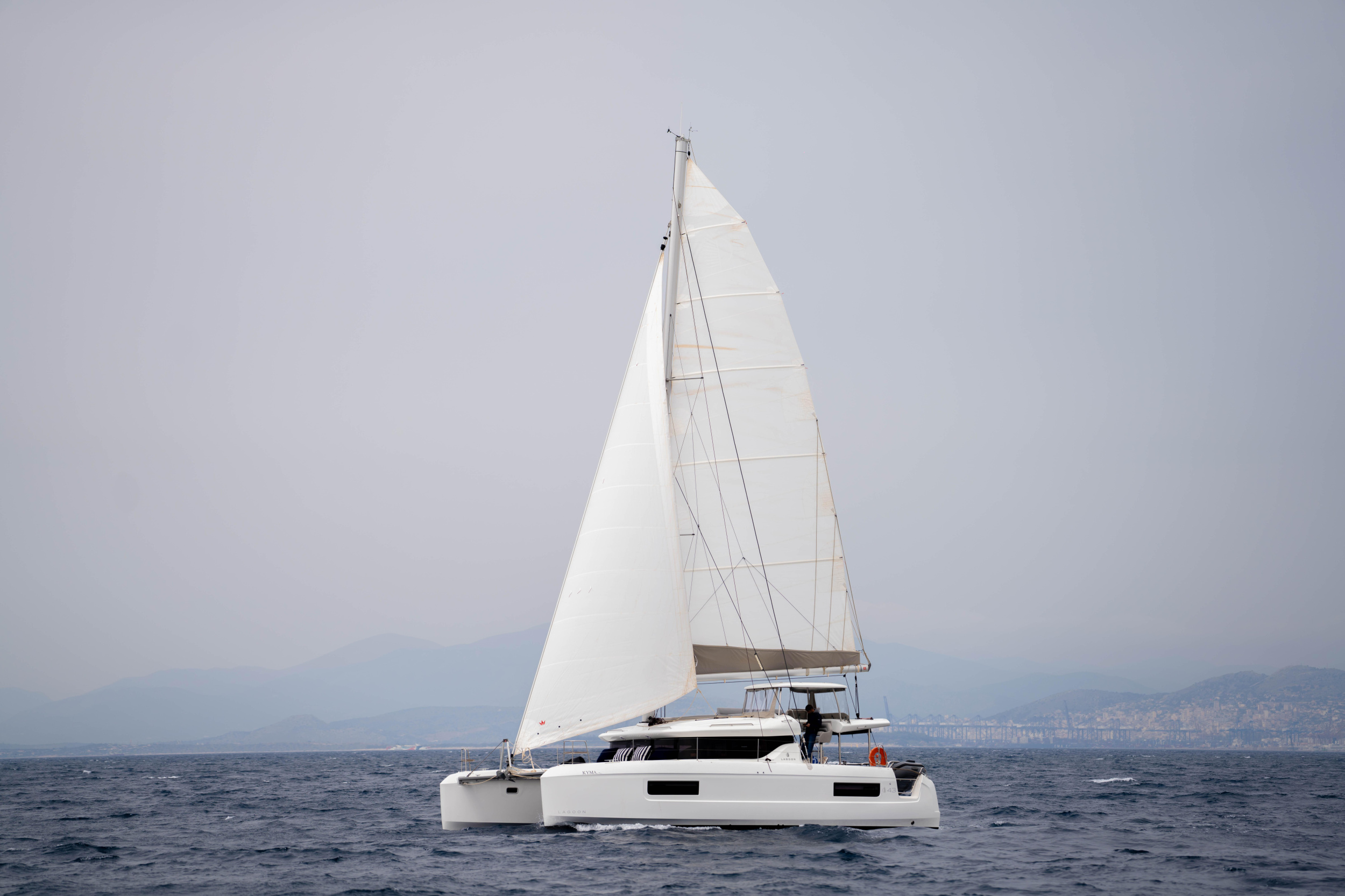Lagoon 43 — photo 10