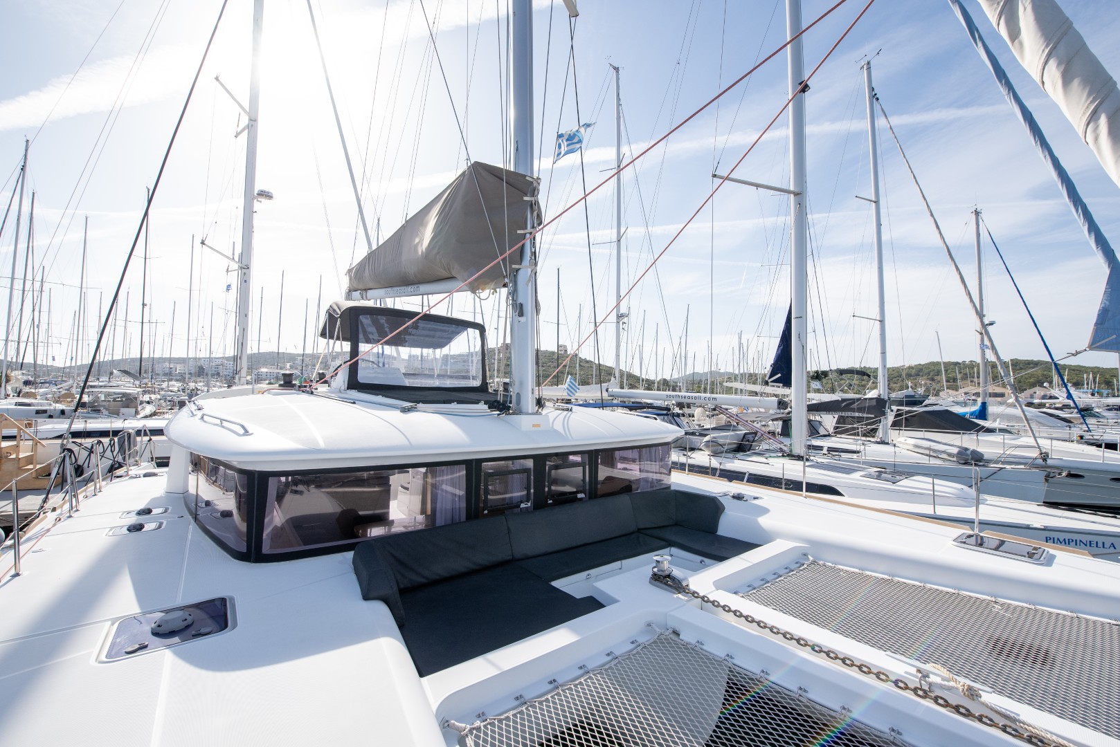 Lagoon 450 Fly — photo 12