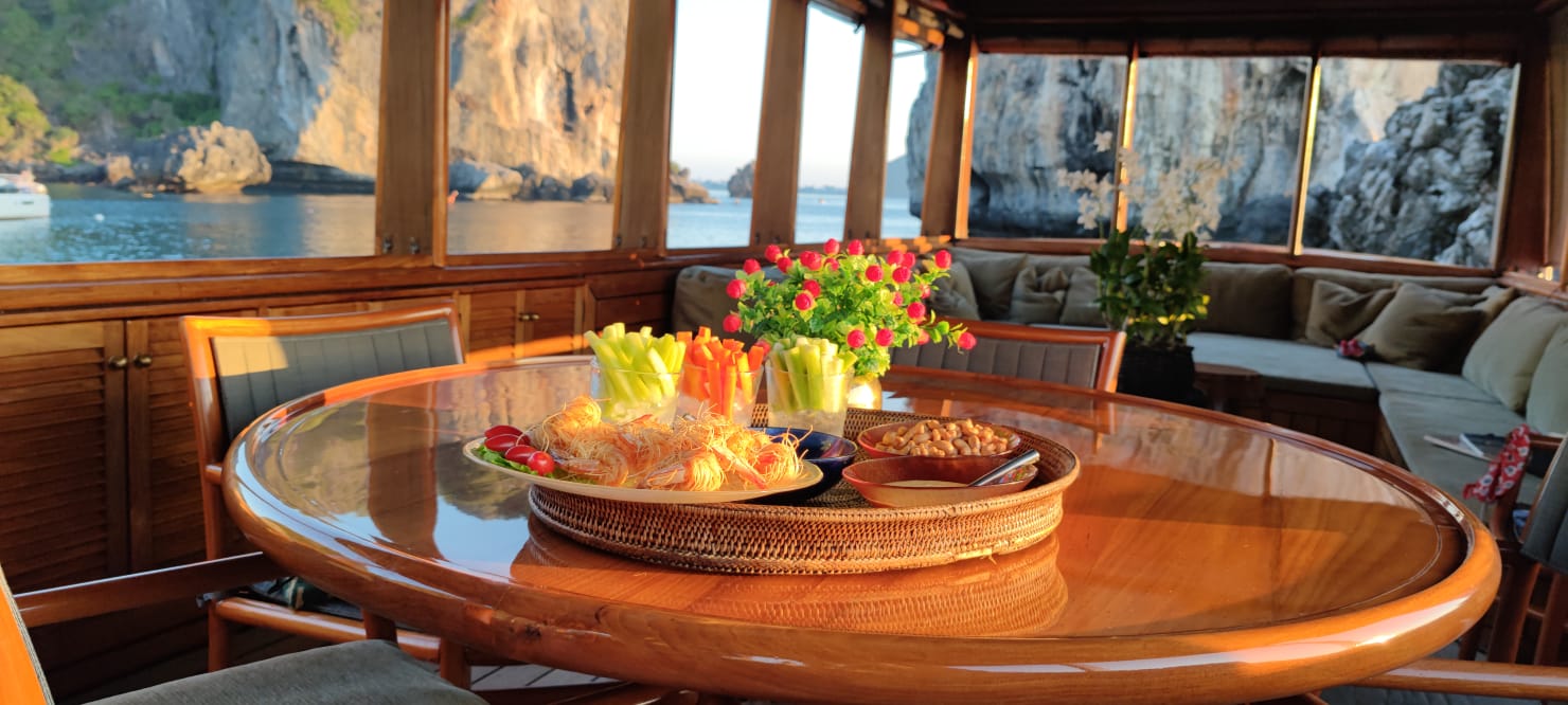 Motoryacht Maha Bhetra — photo 11