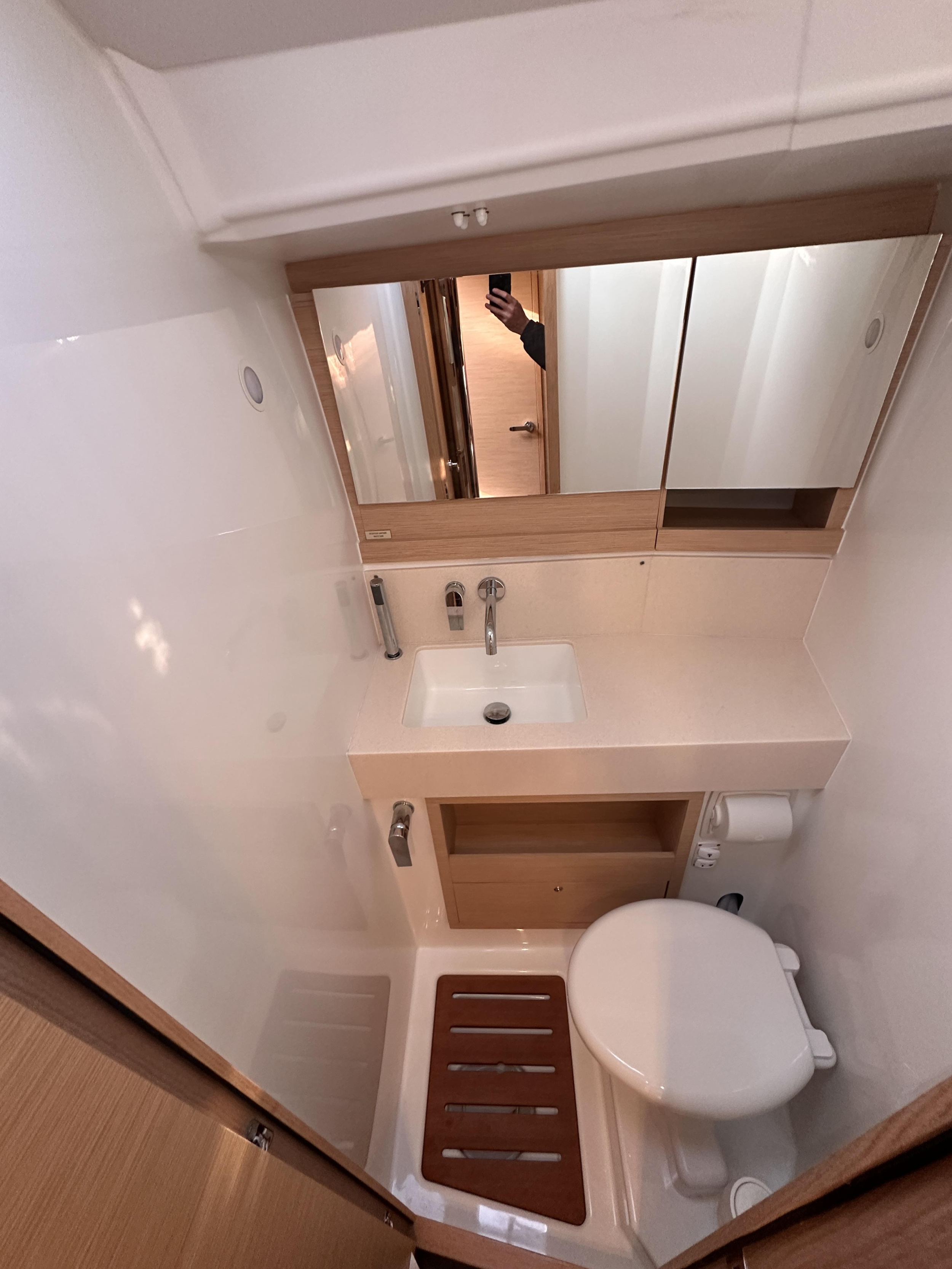 Dufour 470 — photo 24