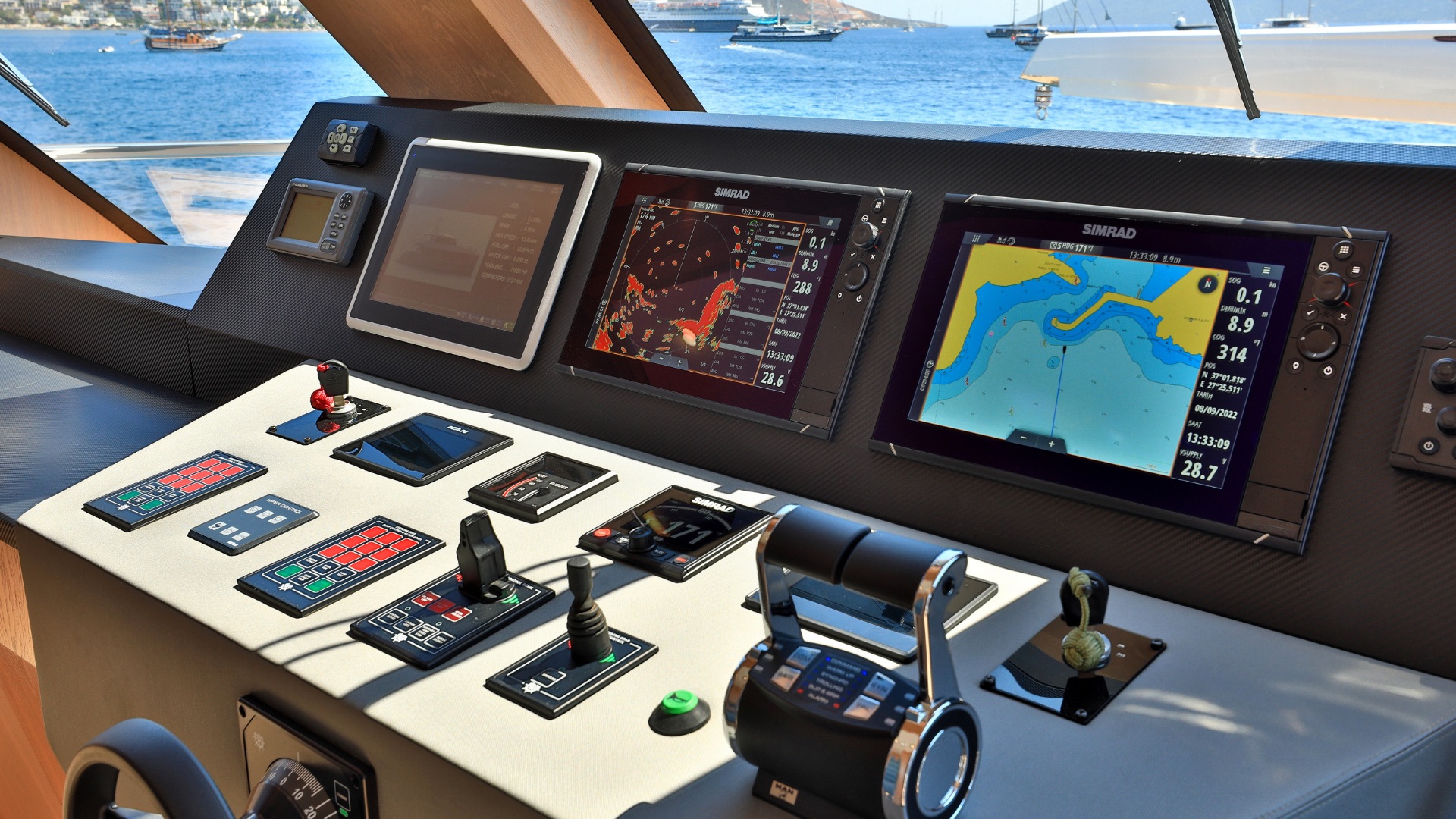 Aegean Explorer M26 — photo 21