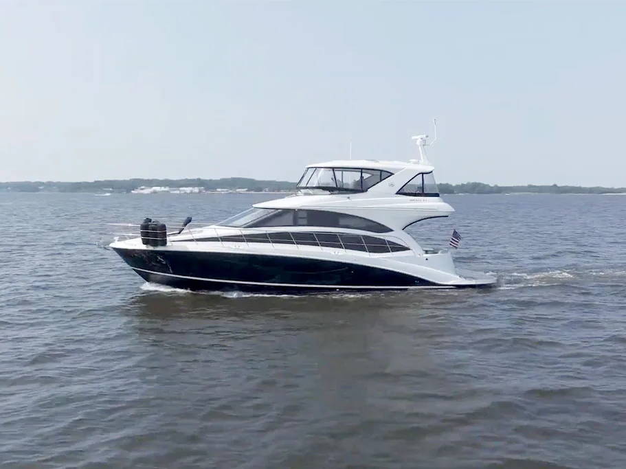 Meridian 541 Sedan — photo 1