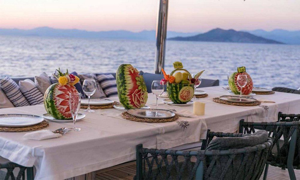 Motoryacht — photo 14