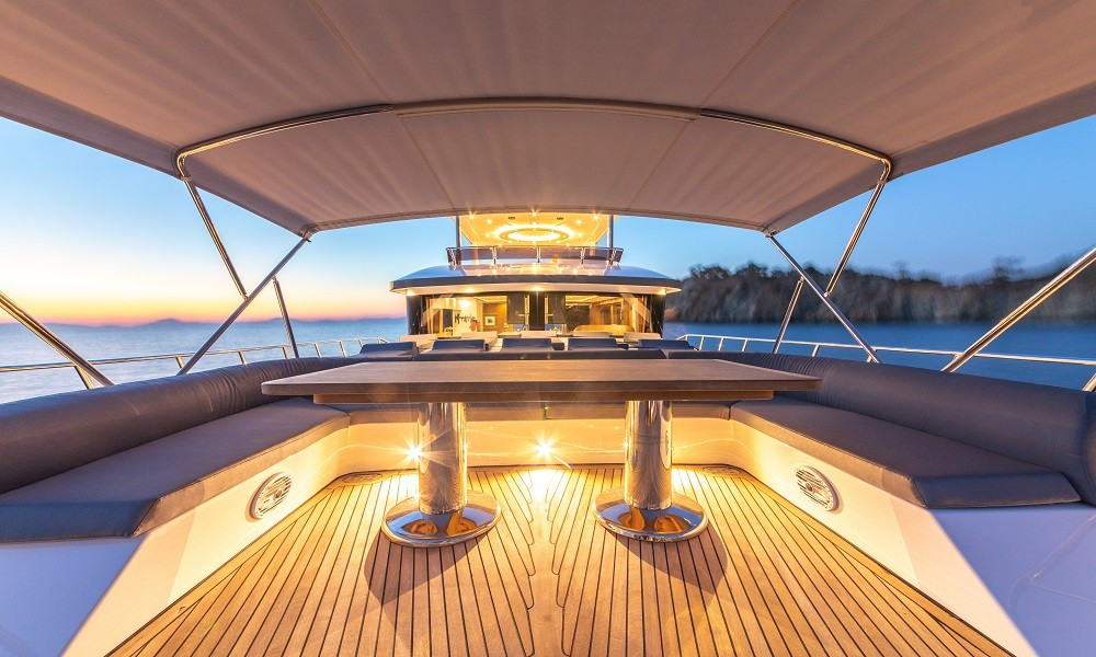 Motoryacht — photo 29