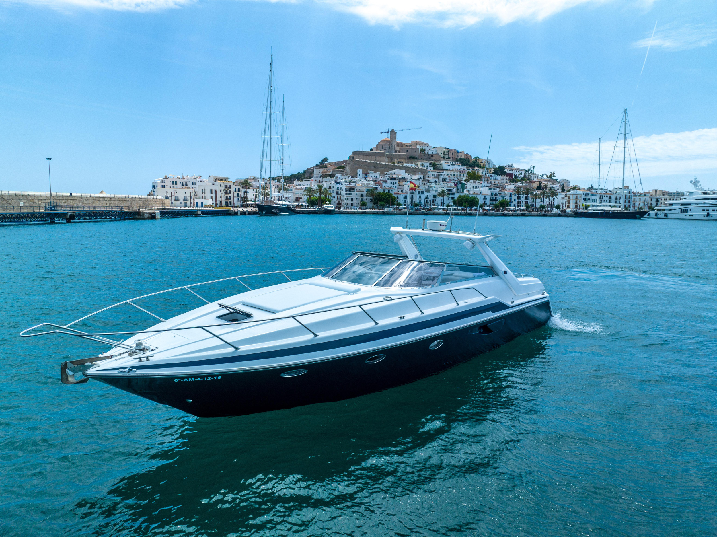 Sunseeker Camargue 46 — photo 10