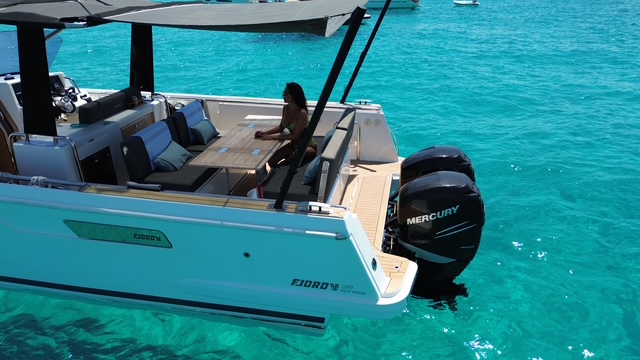 Fjord 38 Express — photo 12