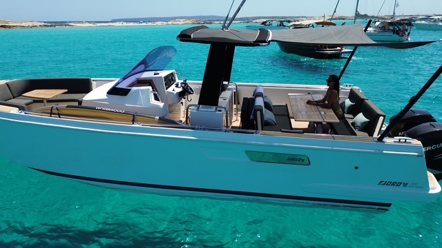 Fjord 38 Express — photo 10