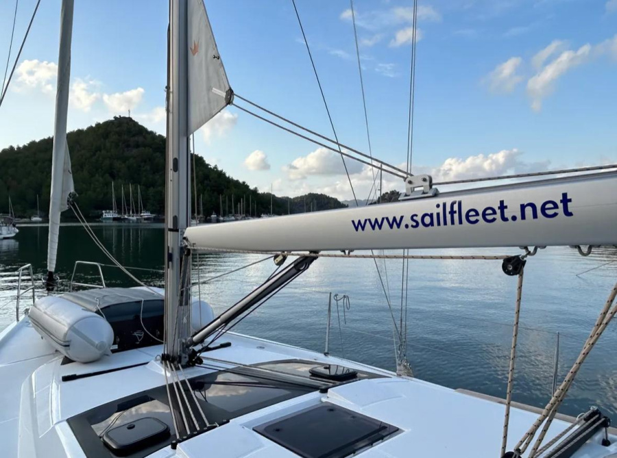 Dufour 390 Grand Large — photo 17