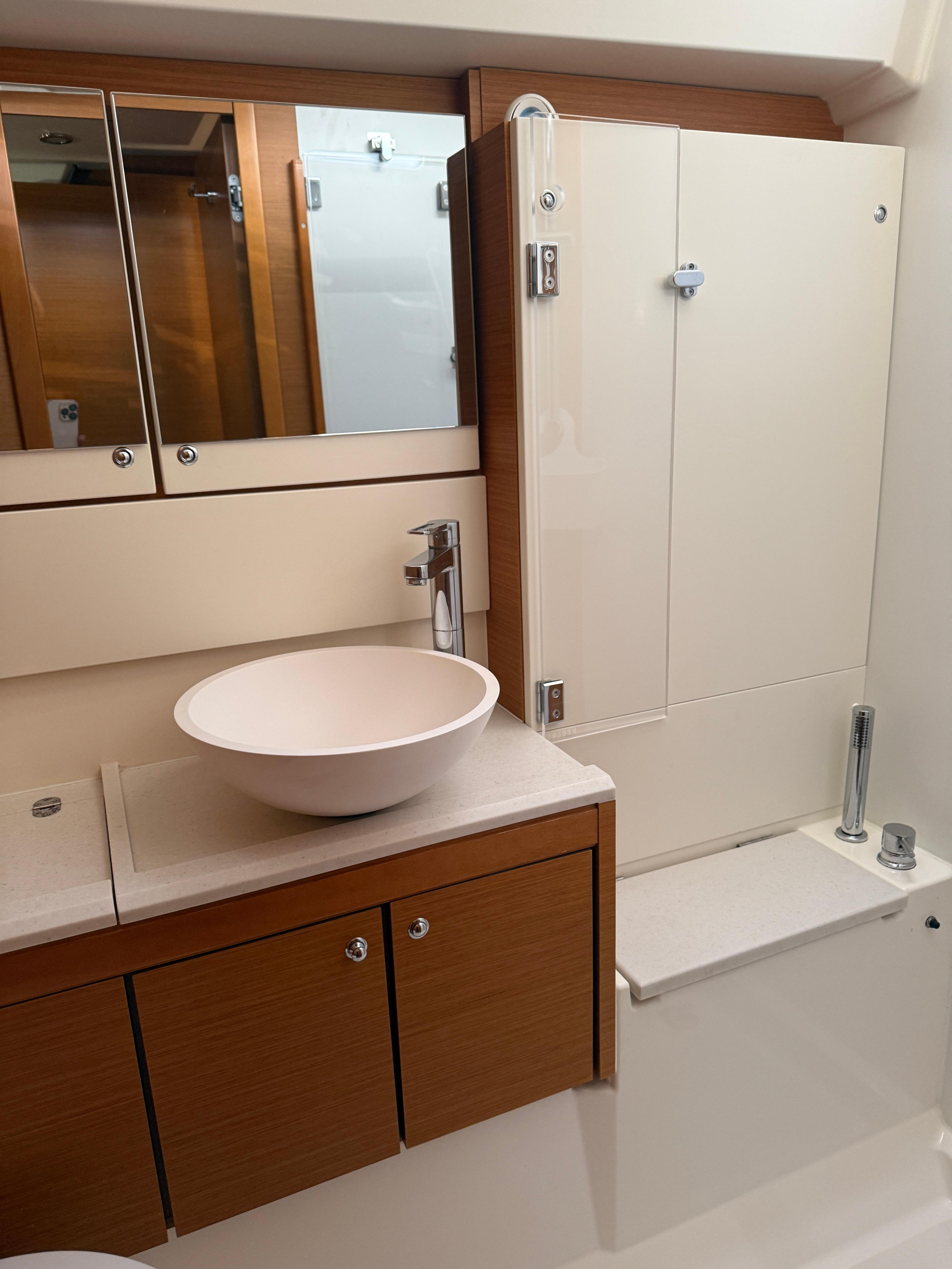 Jeanneau 54 — photo 18