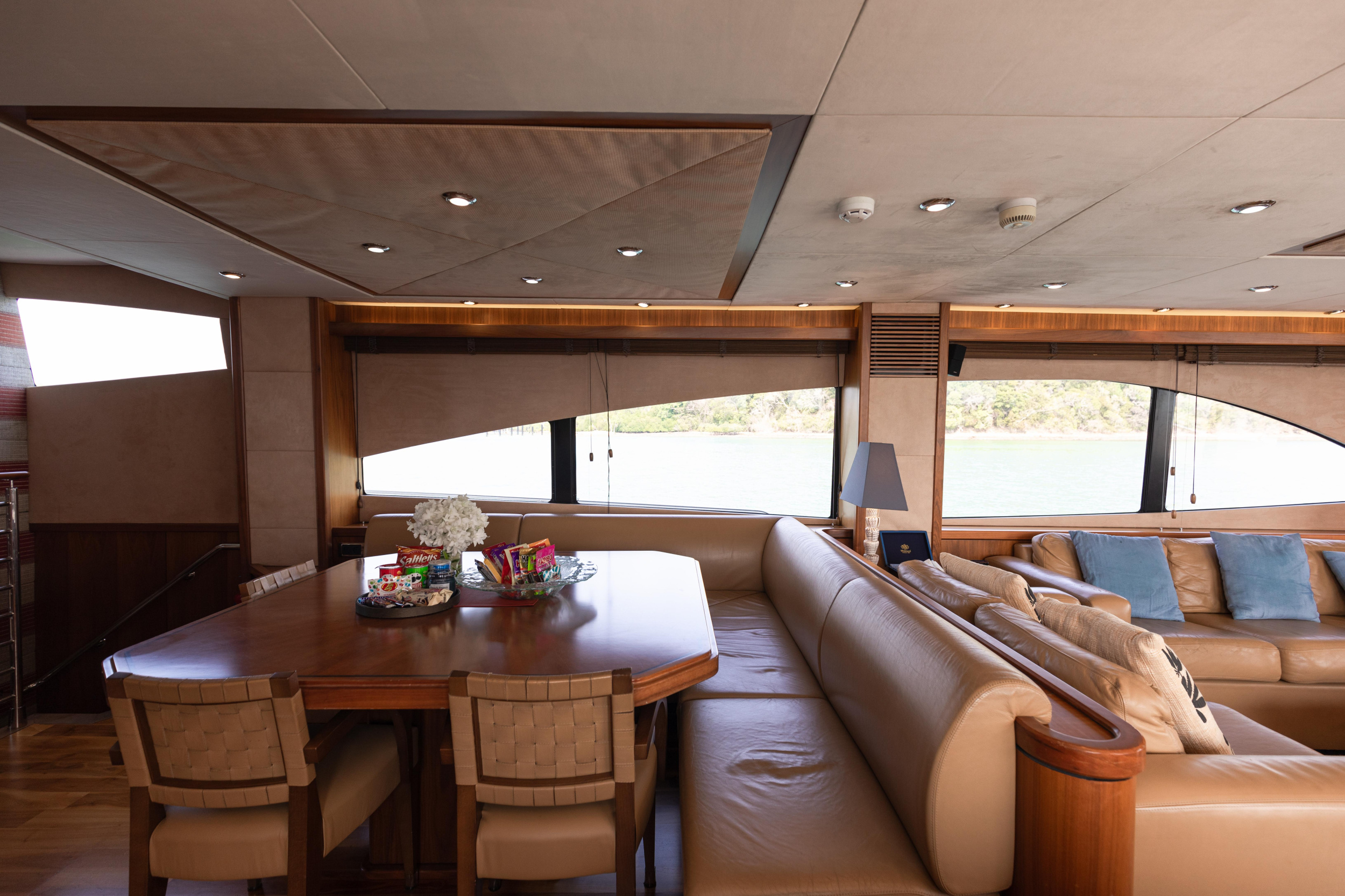 Sunseeker 90 — photo 38