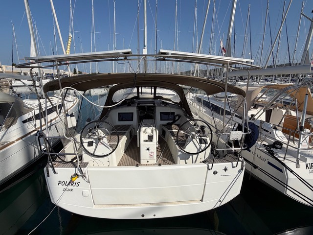 Sun Odyssey 410 — photo 1