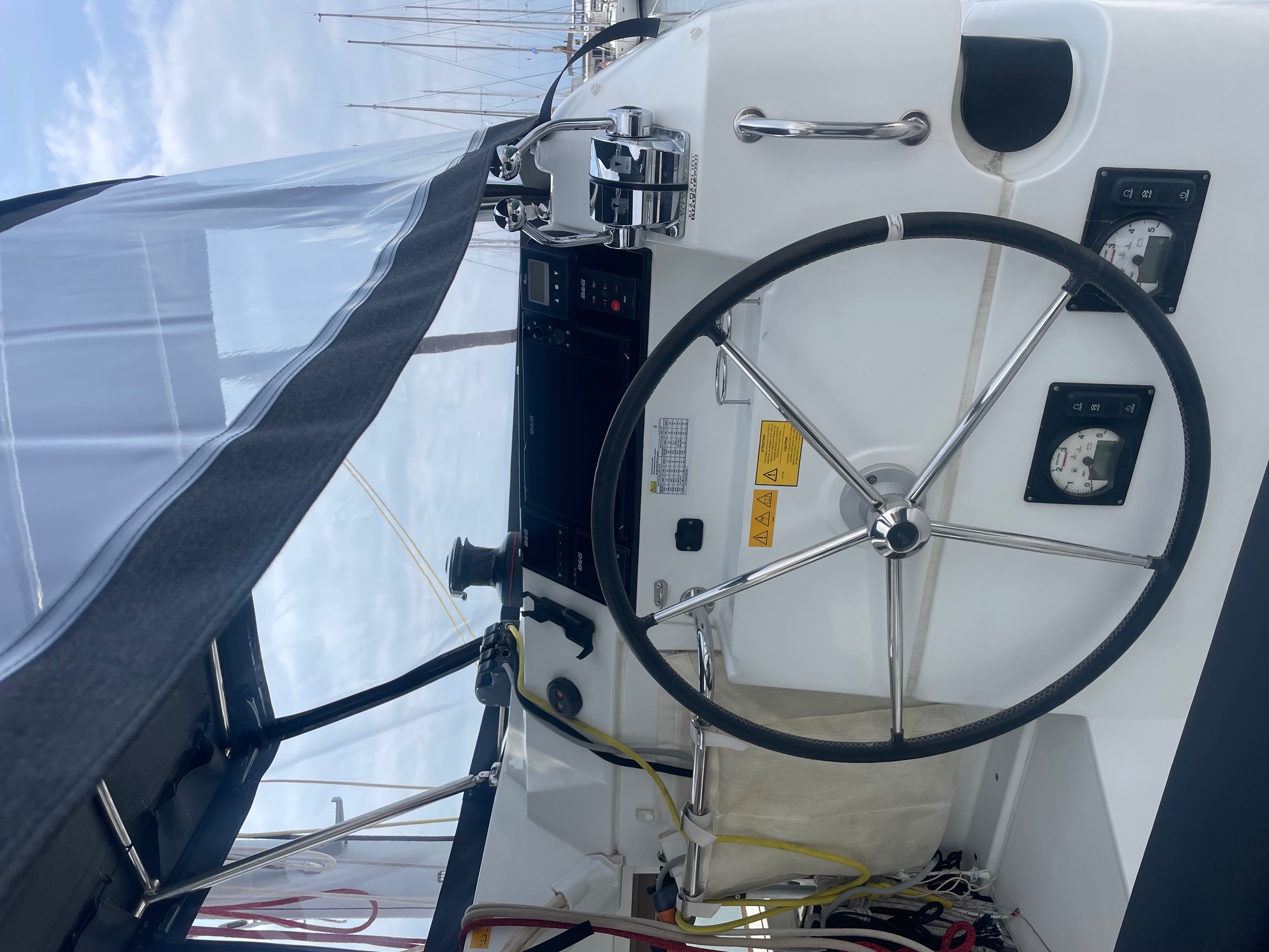 Lagoon 40 (4 cab.) — photo 10