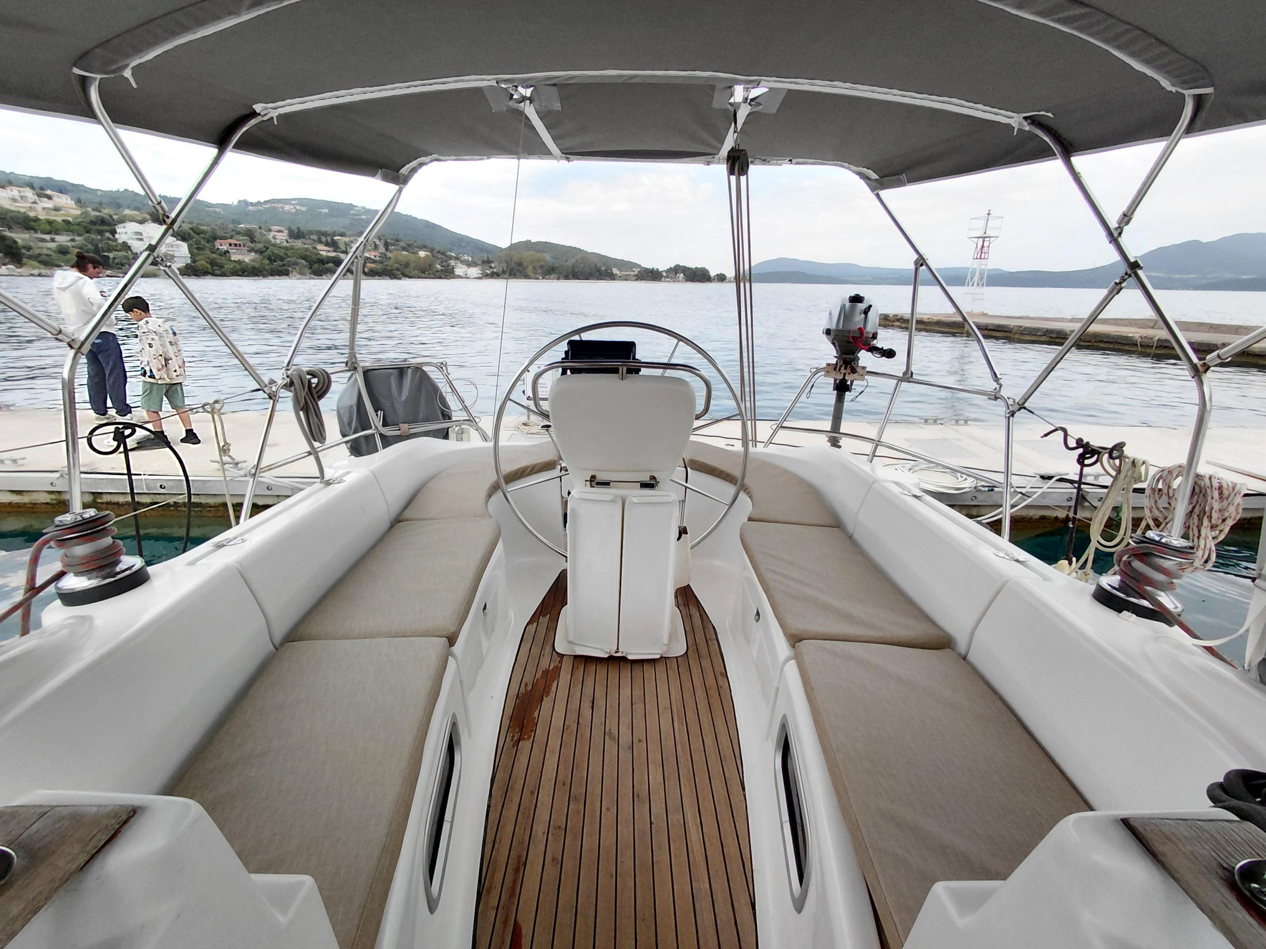 Bavaria 36 — photo 10