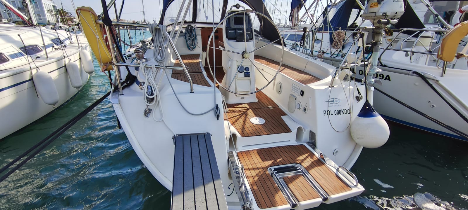 Bavaria 38 — photo 1