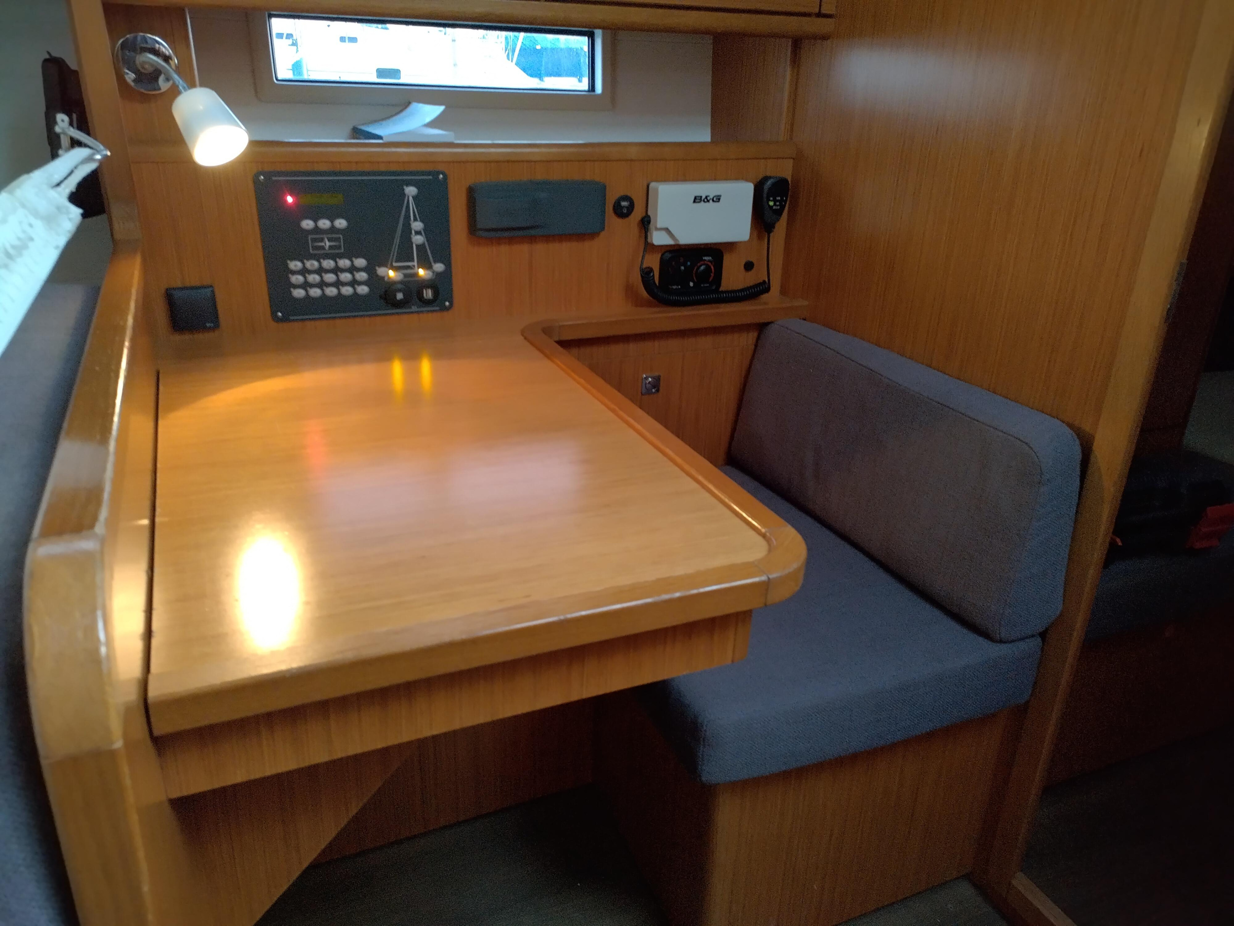 Bavaria 41 Cruiser — photo 10