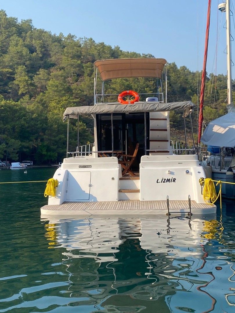 Motoryacht — photo 7