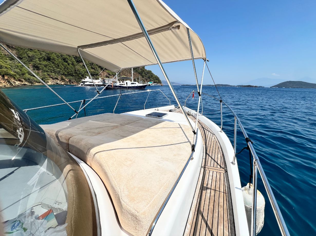 Motoryacht — photo 5