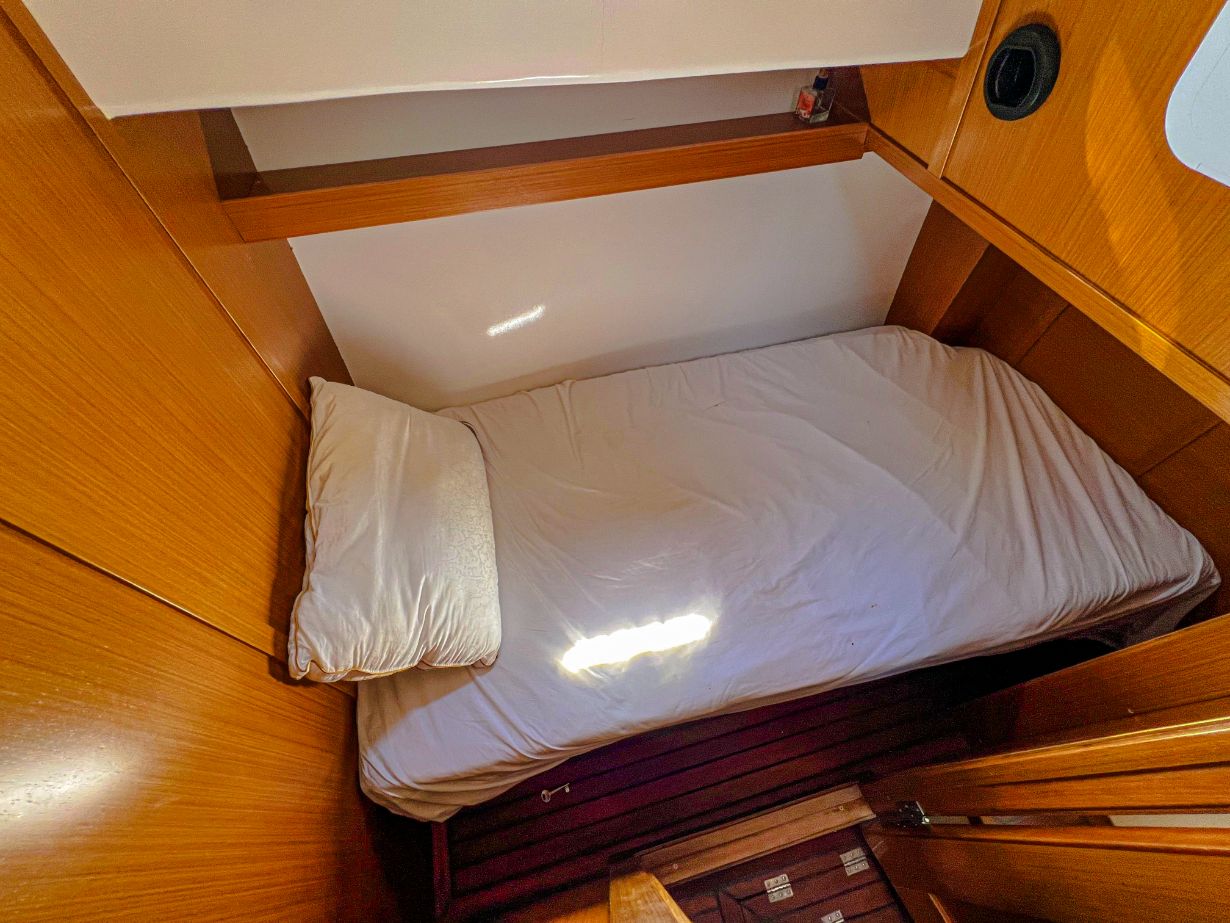 Motoryacht — photo 3