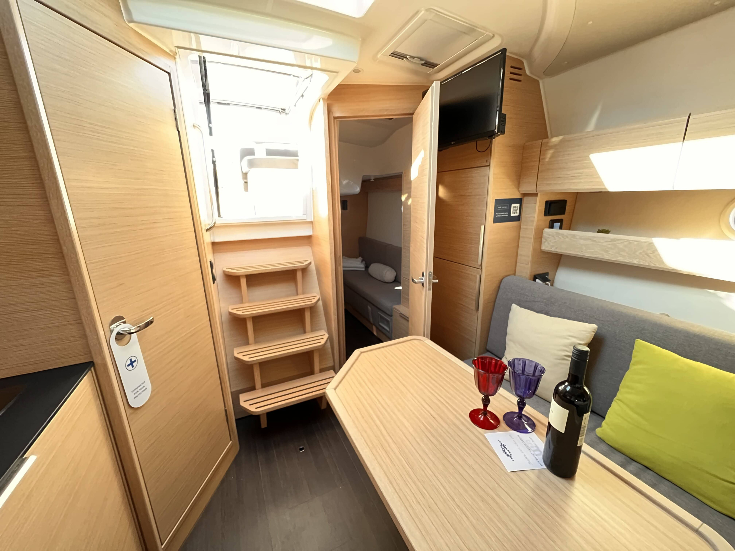 Bavaria S33 HT — photo 2