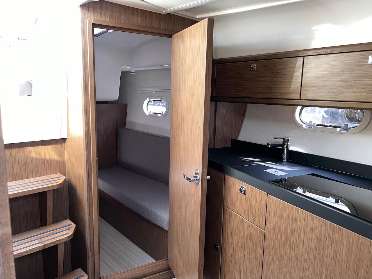 Bavaria S29+ — photo 8