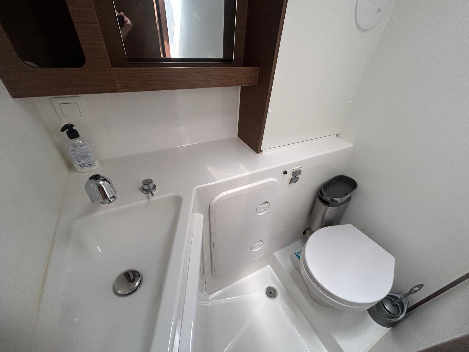 Lagoon 42 S — photo 4