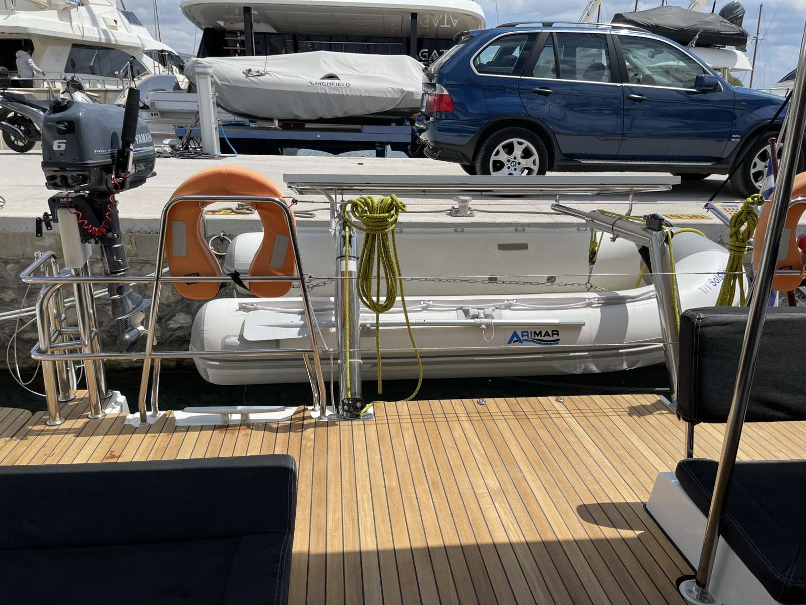 Lagoon 450 F — photo 3