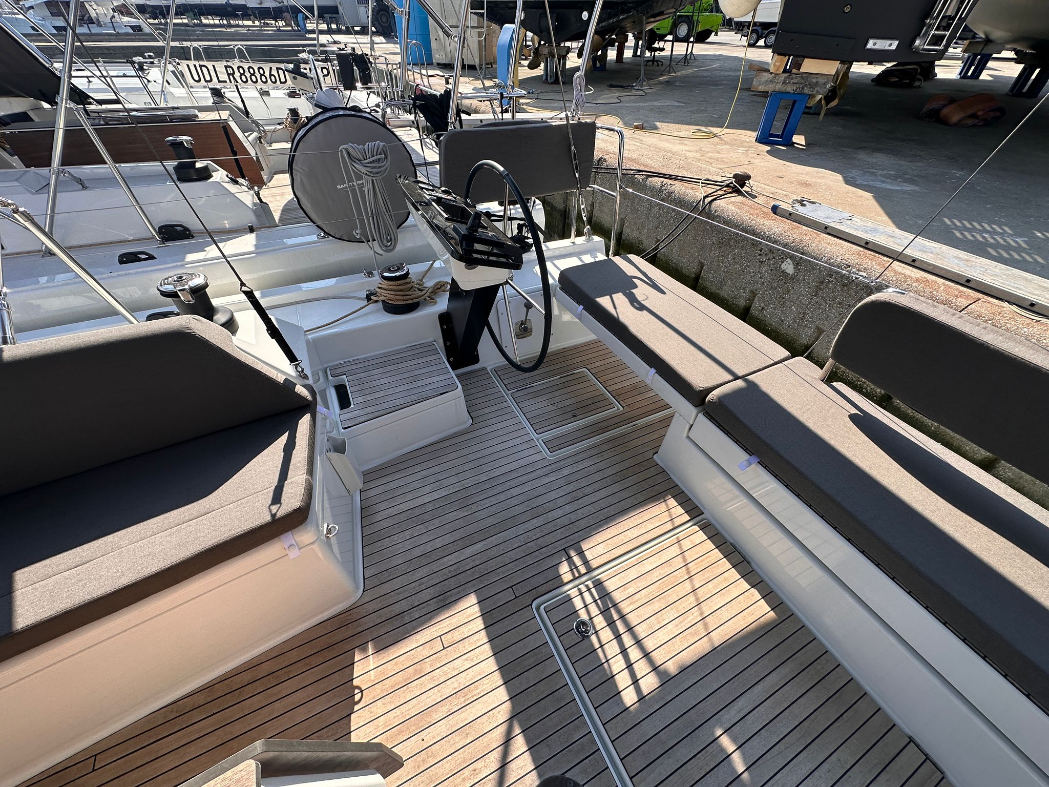 Dufour 470 — photo 21
