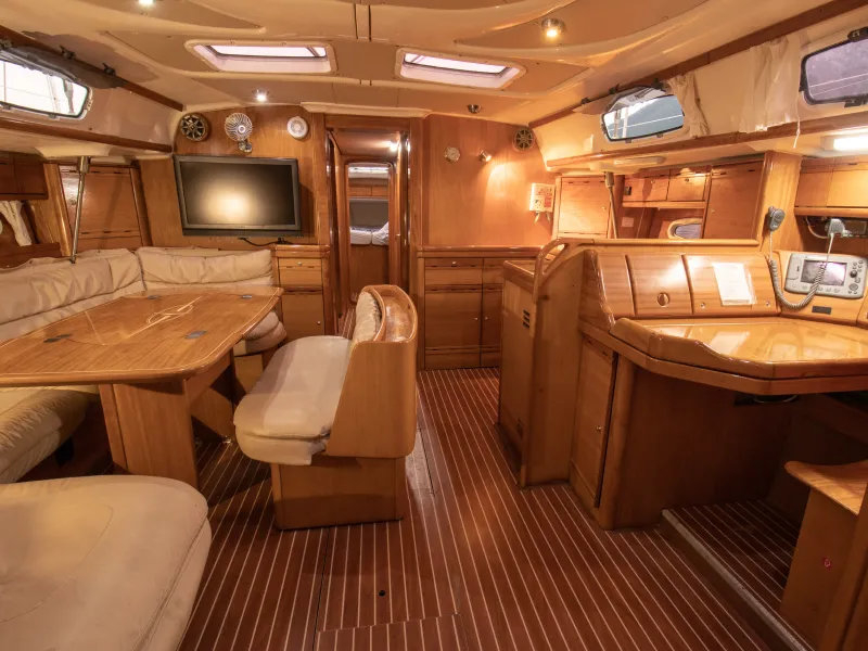 Bavaria 50 — photo 7